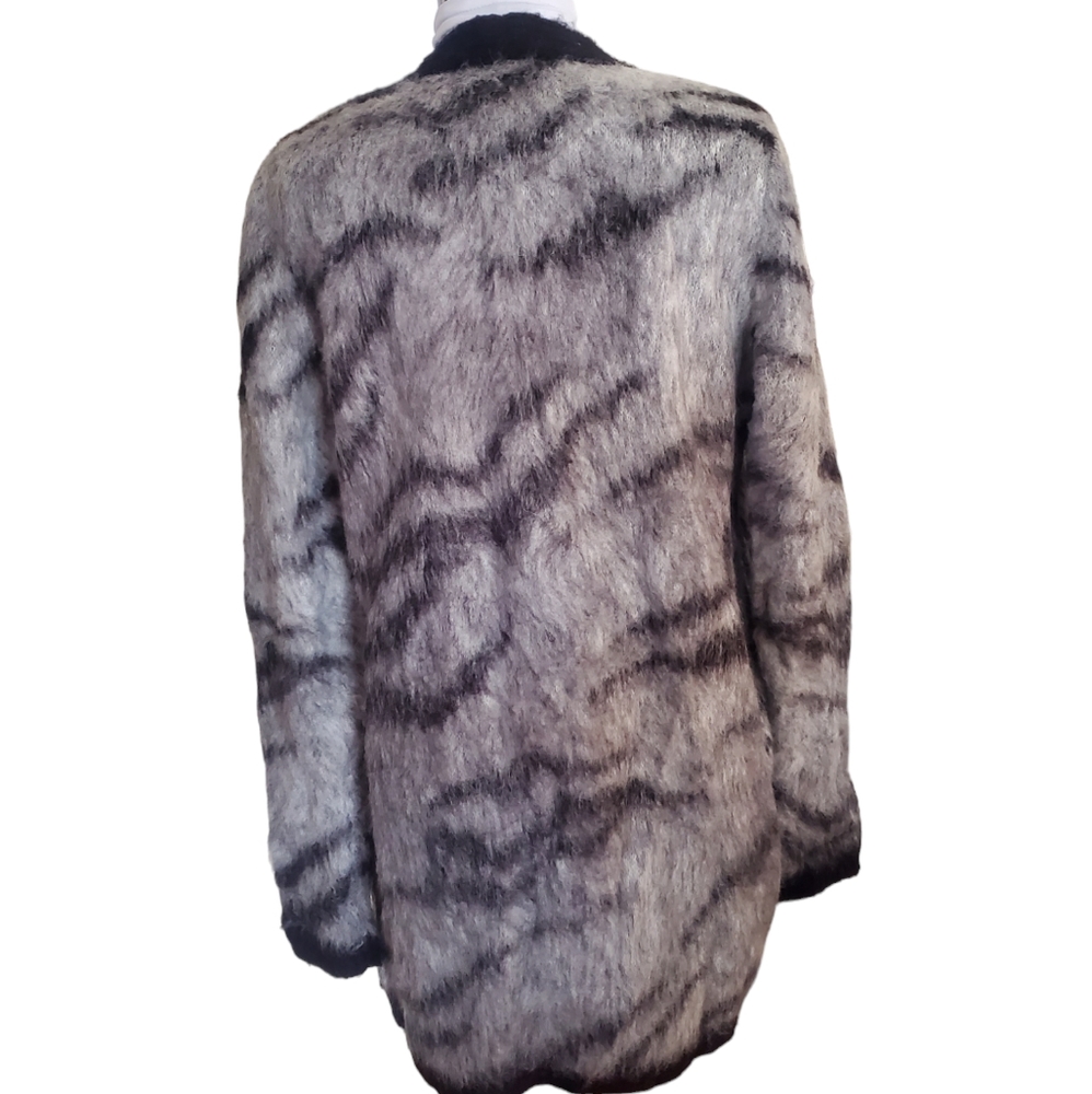 NWOT WHBM Cardigan - Picture 4 of 5